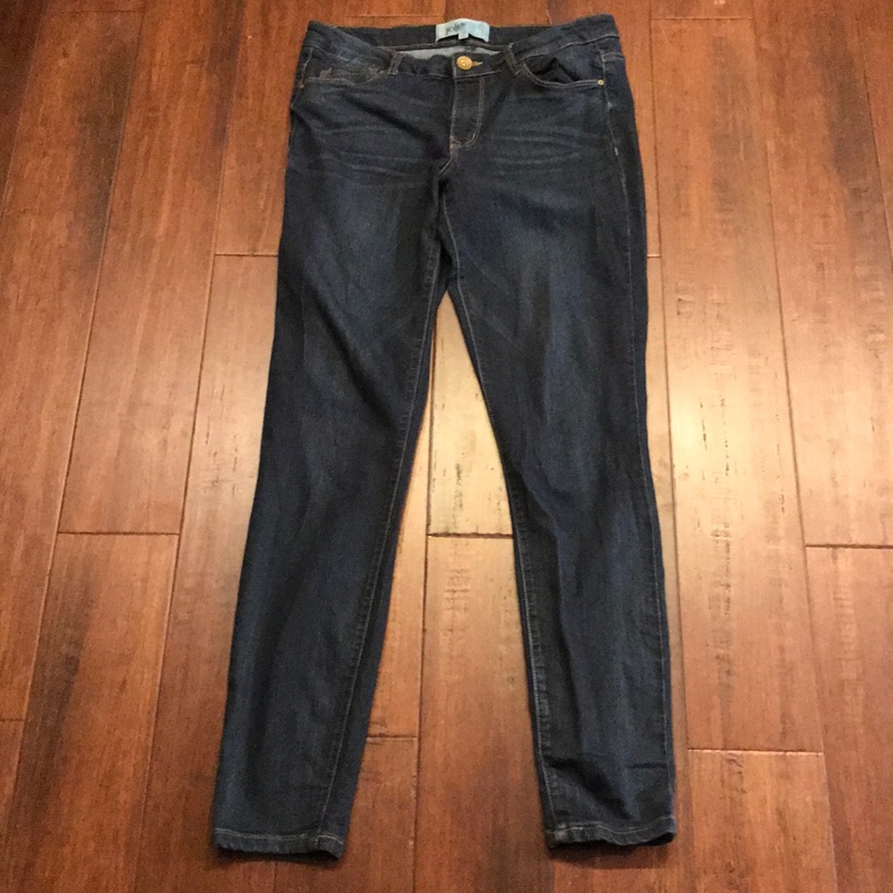 Jolt Dark Wash Jeans
